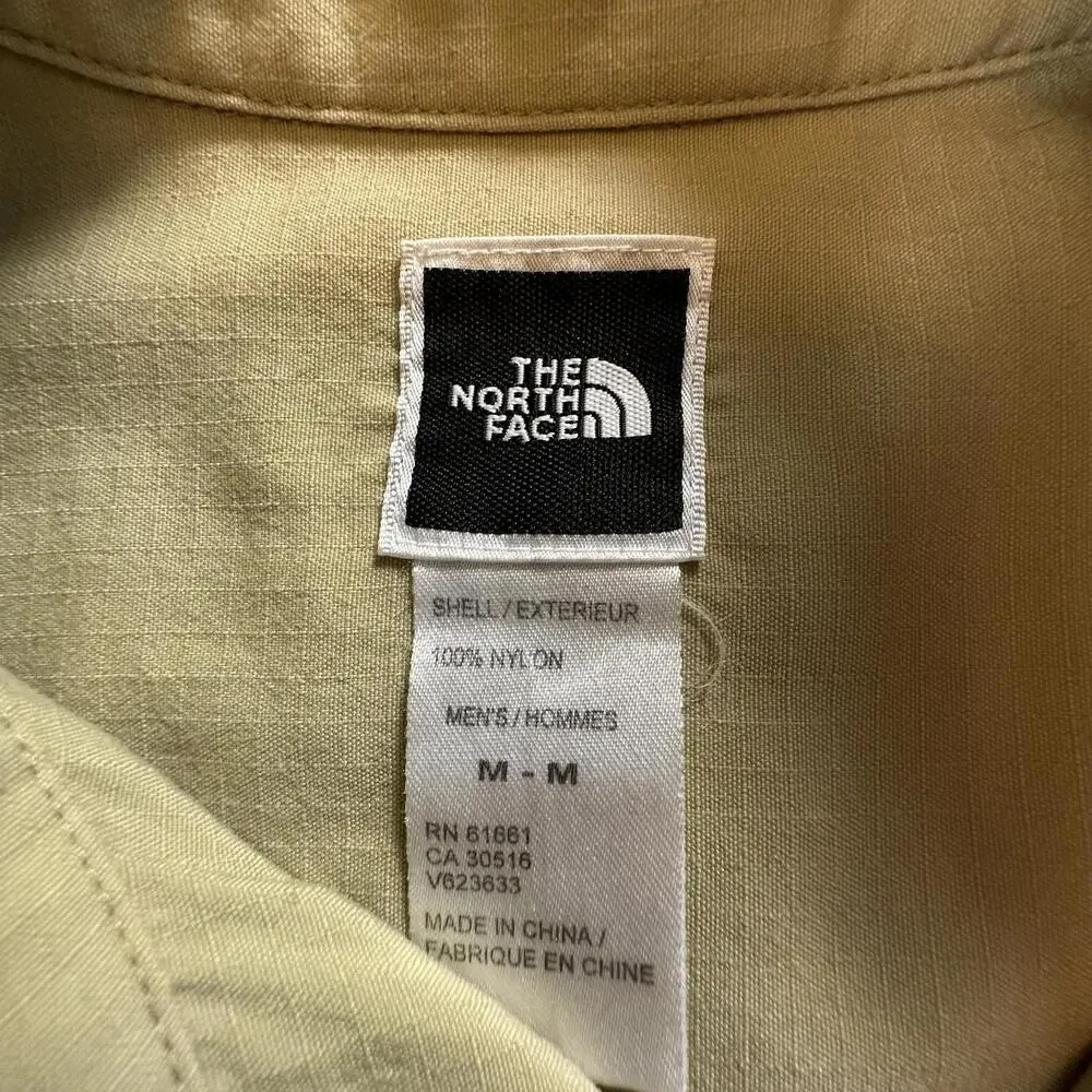 The North Face Mens Casual Button Up Shirt Light Tan Nylon Hiking Top M 39